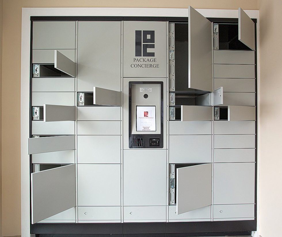 Automated Smart Parcel Lockers Package Concierge
