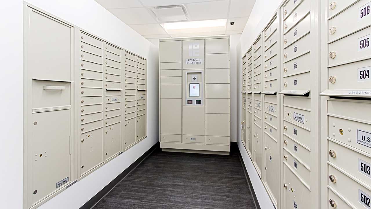 smart package locker and centralized mailboxes in mail center